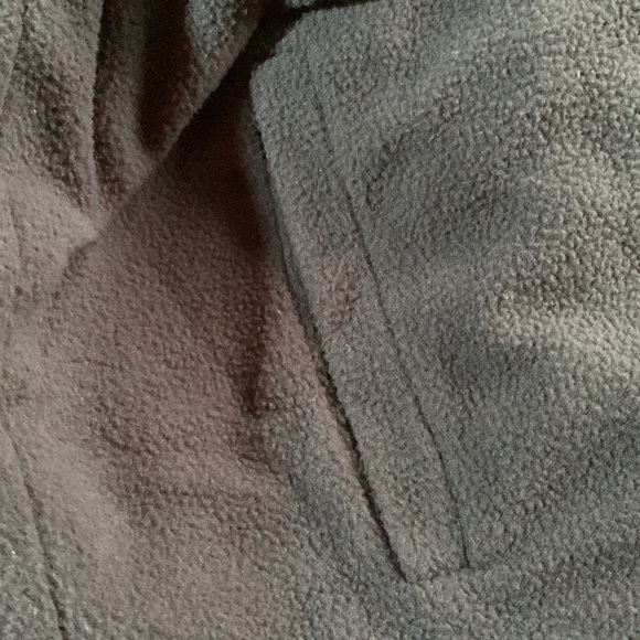 Men’s Air Force jacket w/ fleece lining. Armpit to armpit approx. 26 1/2 inches - Picture 8 of 14